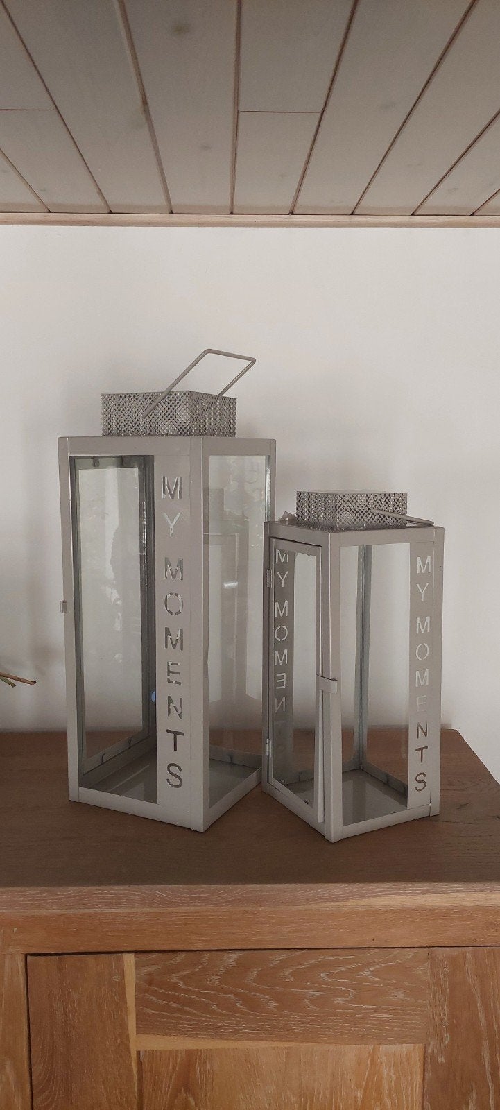 2 windlichten, Enlèvement