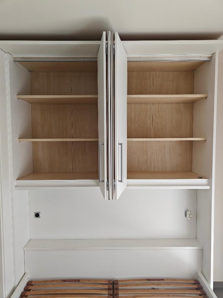 Slaapkamer, Huis en Inrichting, Slaapkamer | Complete slaapkamers, Ophalen, Zo goed als nieuw, Tweepersoons, Ruime slaapkamer met ruime kasten