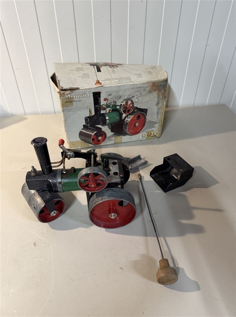 Mamod SR1a Stoomwals in Doos met Brander, Tabletten, Stuurst, Antiek en Kunst, Antiek | Speelgoed, Ophalen of Verzenden