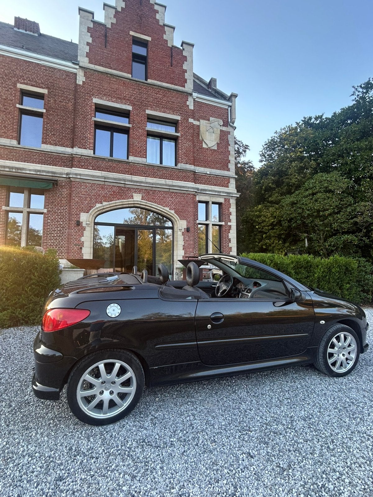 Peugeot 206CC noire avec cuir, quelques kilomètres, Cuir, Achat, Cabriolet, Boîte manuelle