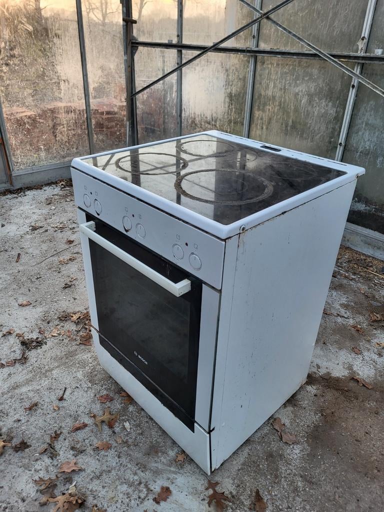Bosch kookfornuis, Elektronische apparatuur, Fornuizen, Ophalen