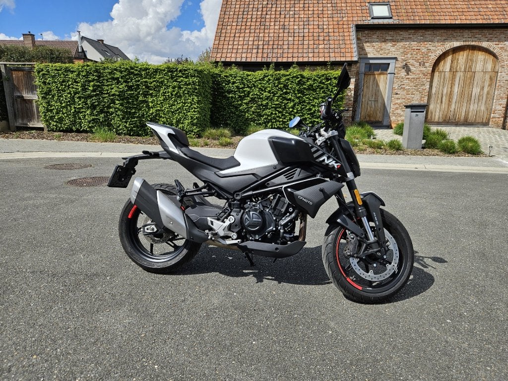 CFMOTO 450NK - Slechts 735 km!, Occasion, 449 cm³, ABS, 2 cylindres