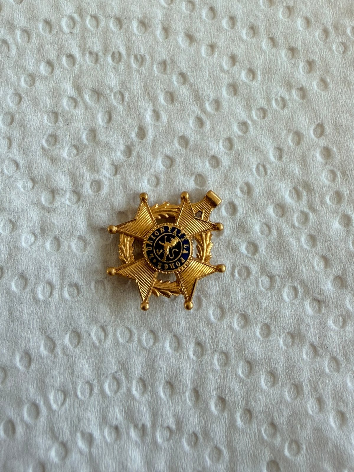 Miniatuur medaille 18kt goud, Verzamelen, Militaria | Algemeen, Ophalen of Verzenden