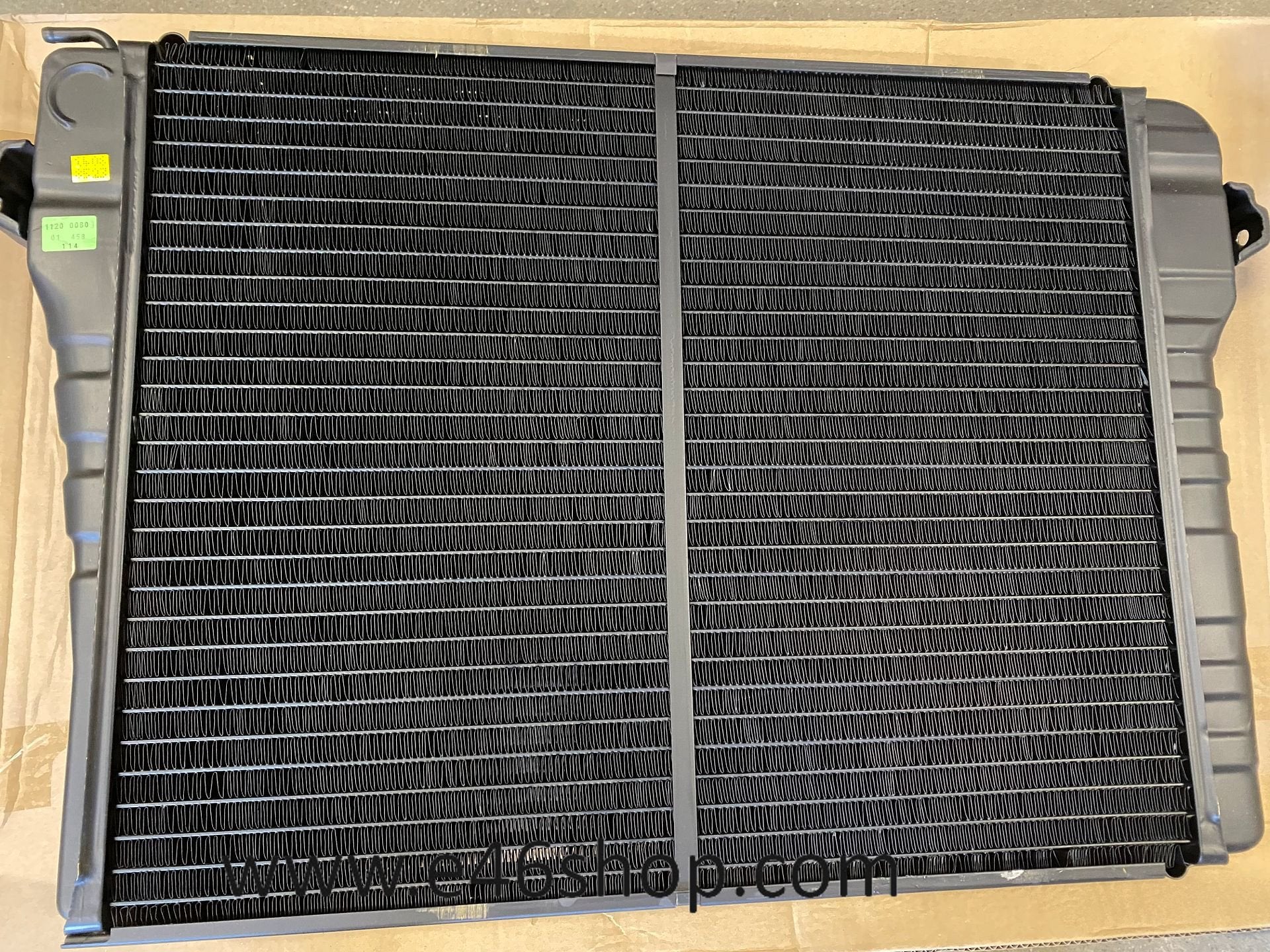 BMW E12 520 RADIATEUR OE 17111120008 NIEUW ORG BMW, Auto-onderdelen, -, -, Nieuw, Ophalen of Verzenden