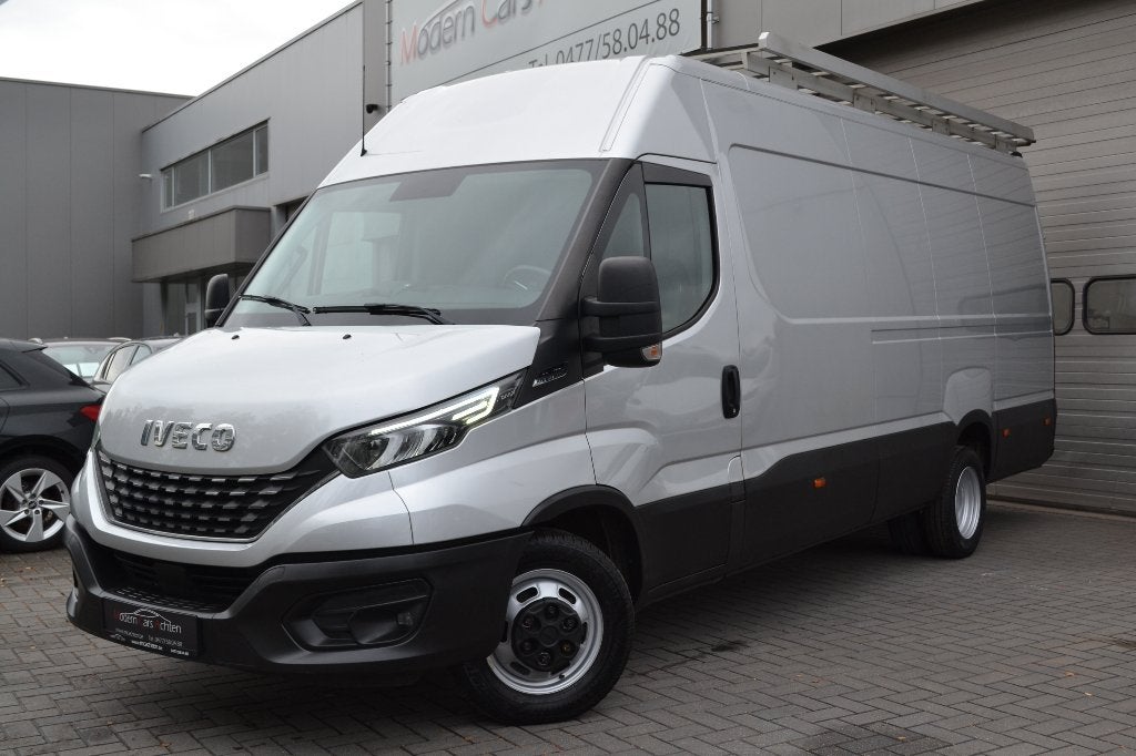 Iveco Daily 2.3 diesel L4H2 Automaat..., Automaat, Dealer onderhouden, Achterwielaandrijving, Bedrijf