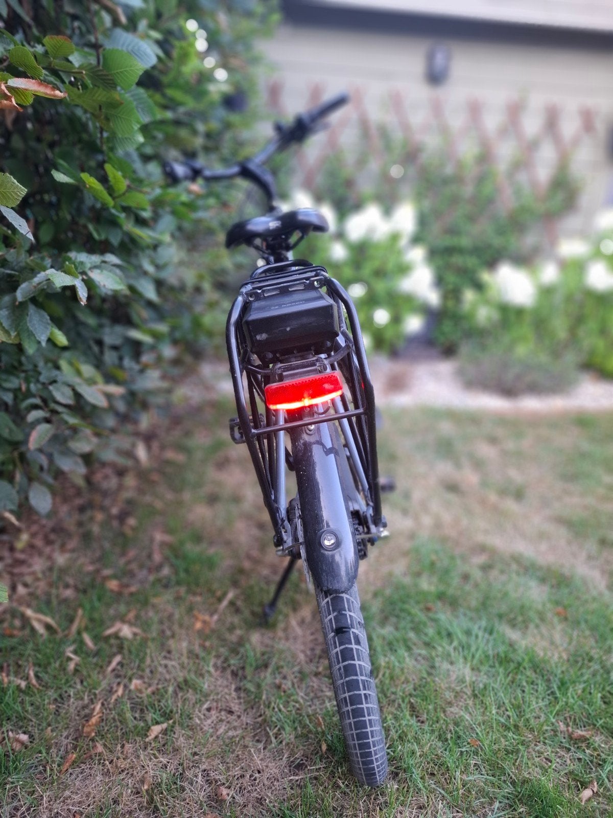 Elektrische herenfiets Trek District +1 te koop, Ophalen, Versnellingen, Zo goed als nieuw, Schijfrem