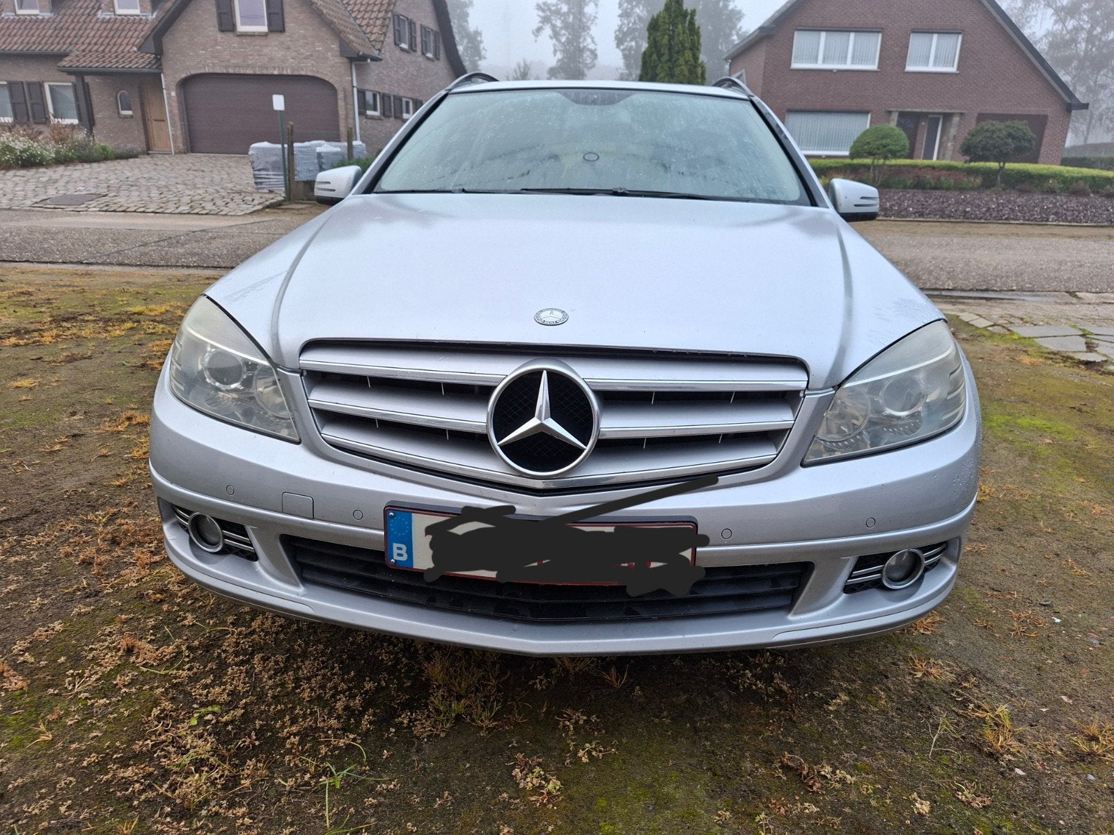 Mercedes Classe C (2009) - défaut, Argent ou Gris, Achat, Ordinateur de bord, Boîte manuelle