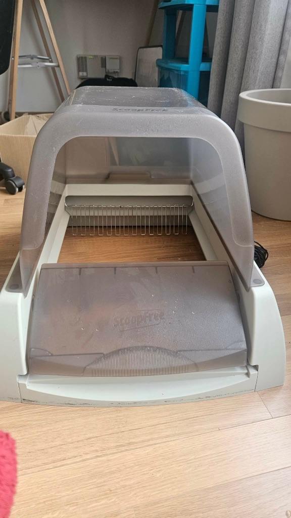 Litière automatique chat PetSafe ScoopFree, Dieren en Toebehoren, Ophalen, Zelfreinigend, Gebruikt, Gesloten