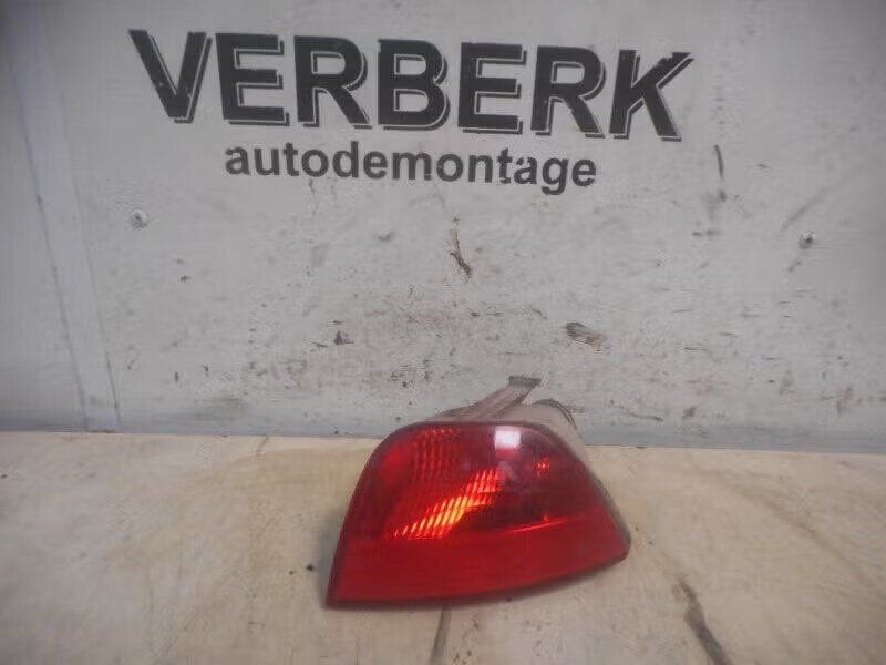 MISTLAMP ACHTER Ford Focus 2 (01-2004/09-2012) (1m5115501ac), Enlèvement ou Envoi, Henry-Ford-Straße 1 50735 Köln, DE, Ford-Werke GmbH