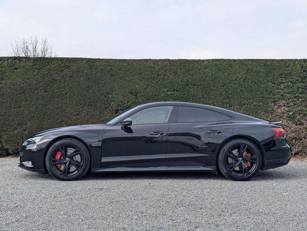 Audi e-tron GT !verkocht!- Glazen dak - B&O - carbid - verwa, Auto's, Audi, 4 deurs, Gebruikt, Zwart, Zwart