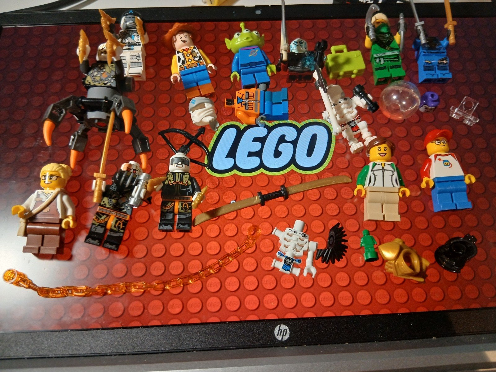 Partij LEGO Minifiguren - o.a. Ninjago & Toy Story 4 + Acces, Ophalen, City, Lego, Compleet