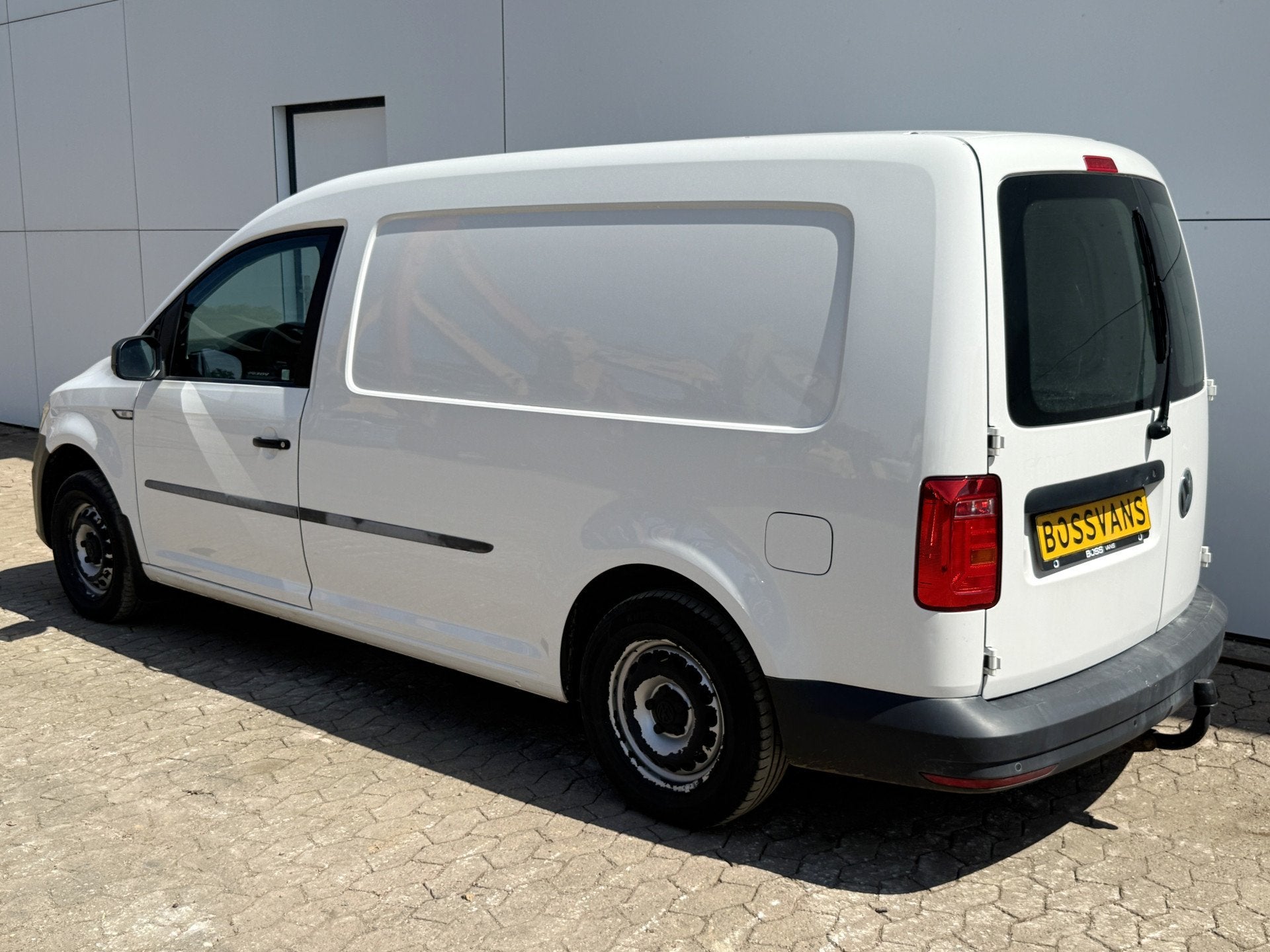 Volkswagen E-Caddy 37kWh 113PK L2H1 Elektrisch Caddy ABT Max, Auto's, Bestelwagens en Lichte vracht, Stof, Gebruikt, Zwart, Volkswagen