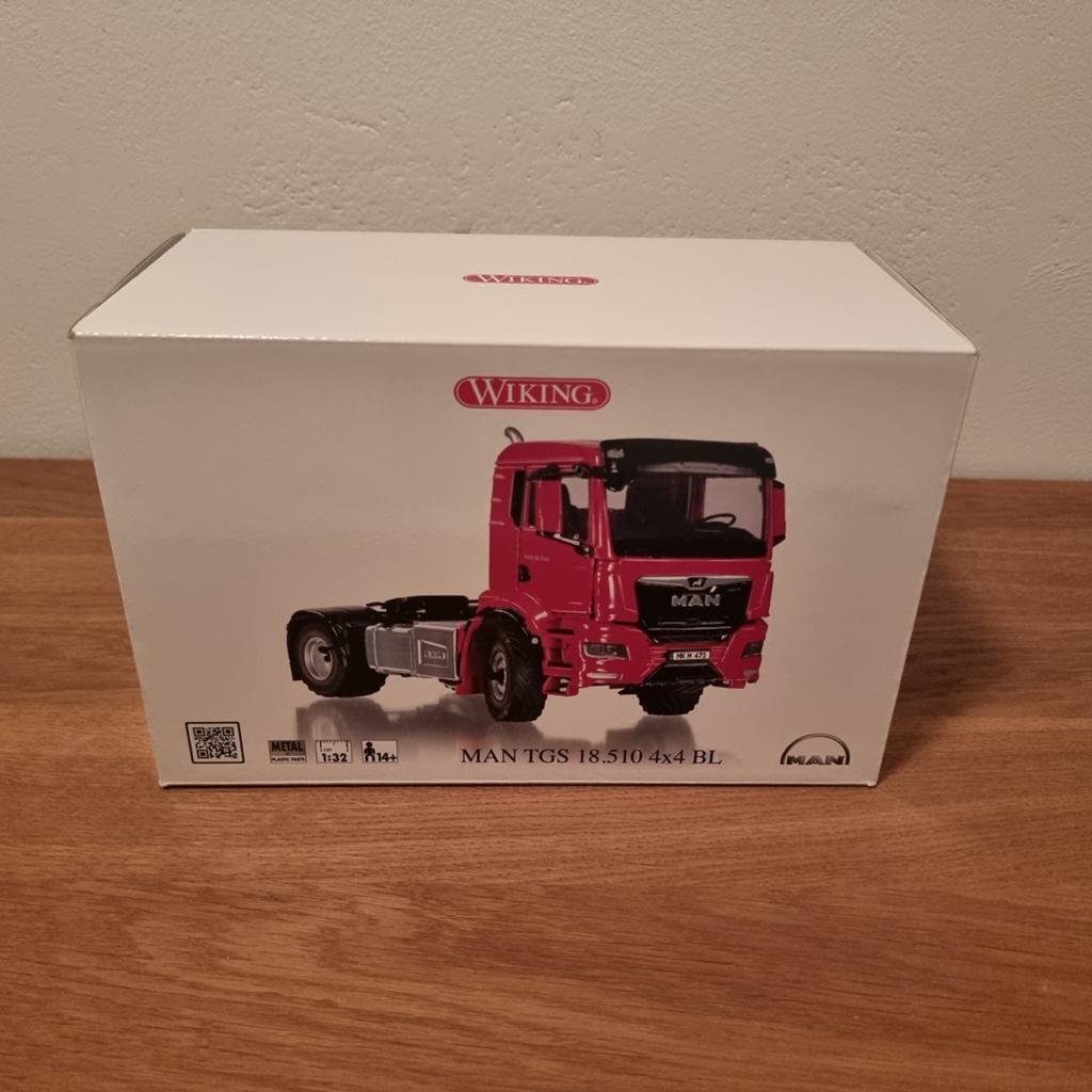 MAN TGS 4x4 rouge Wiking, Enlèvement ou Envoi, Neuf, Tracteur et Agriculture, Autres marques