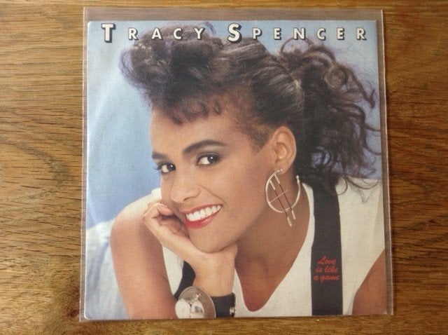 single tracy spencer, 7 inch, Ophalen of Verzenden, Pop, Beschermende buitenhoes