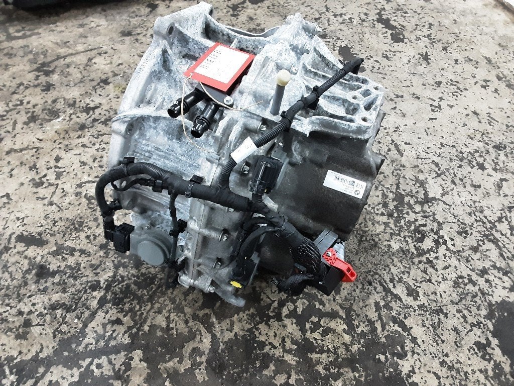 BOITE DE VITESSES AUTOMATIQUE BMW 1 serie (F40) (GD7F32AG), Utilisé, BMW, Petuelring 130
80809  München, DE, Bayerische Motoren Werke AG