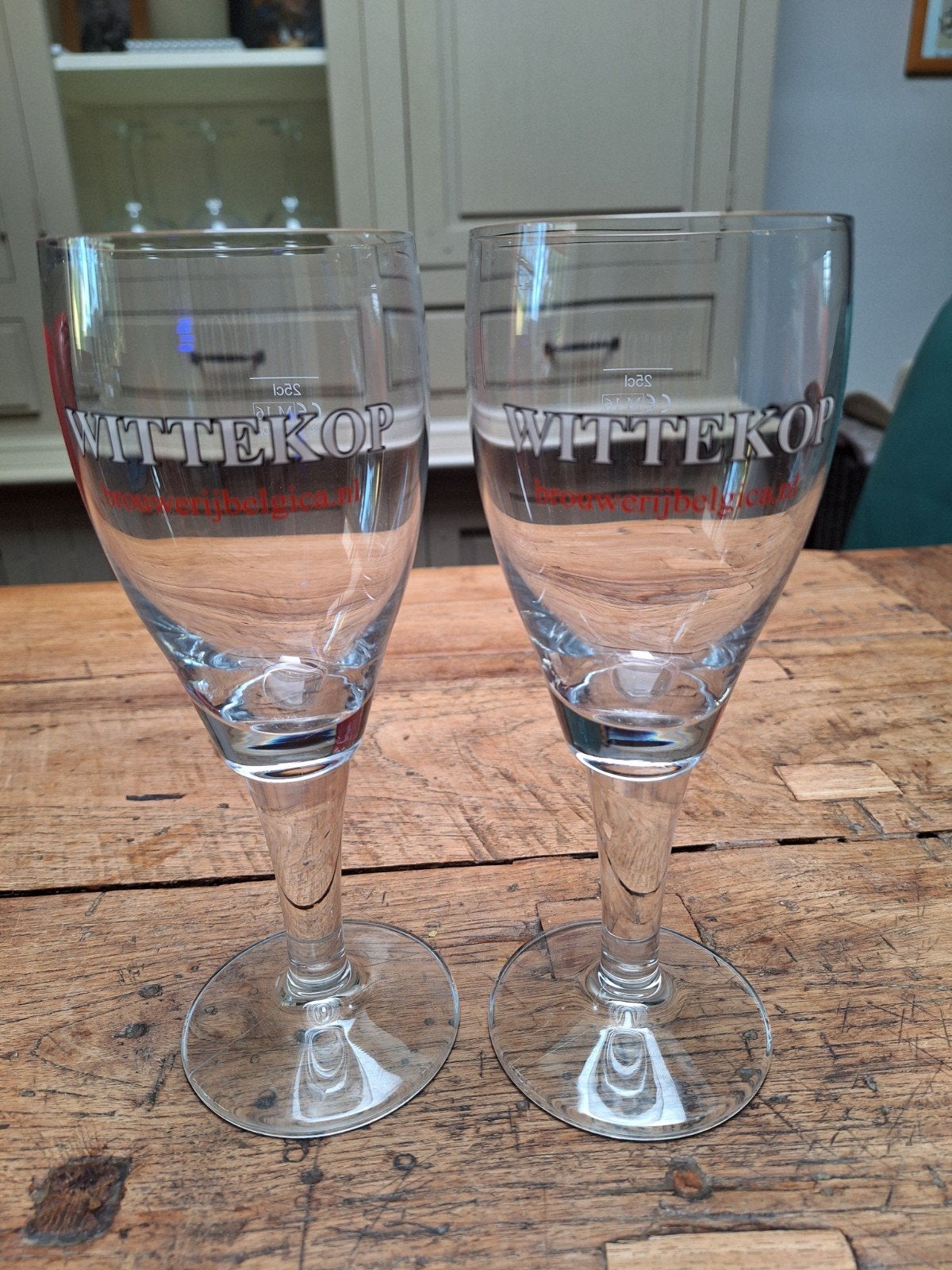 Wittekop bierglazen, Verzamelen, Ophalen, Zo goed als nieuw, Bierglas