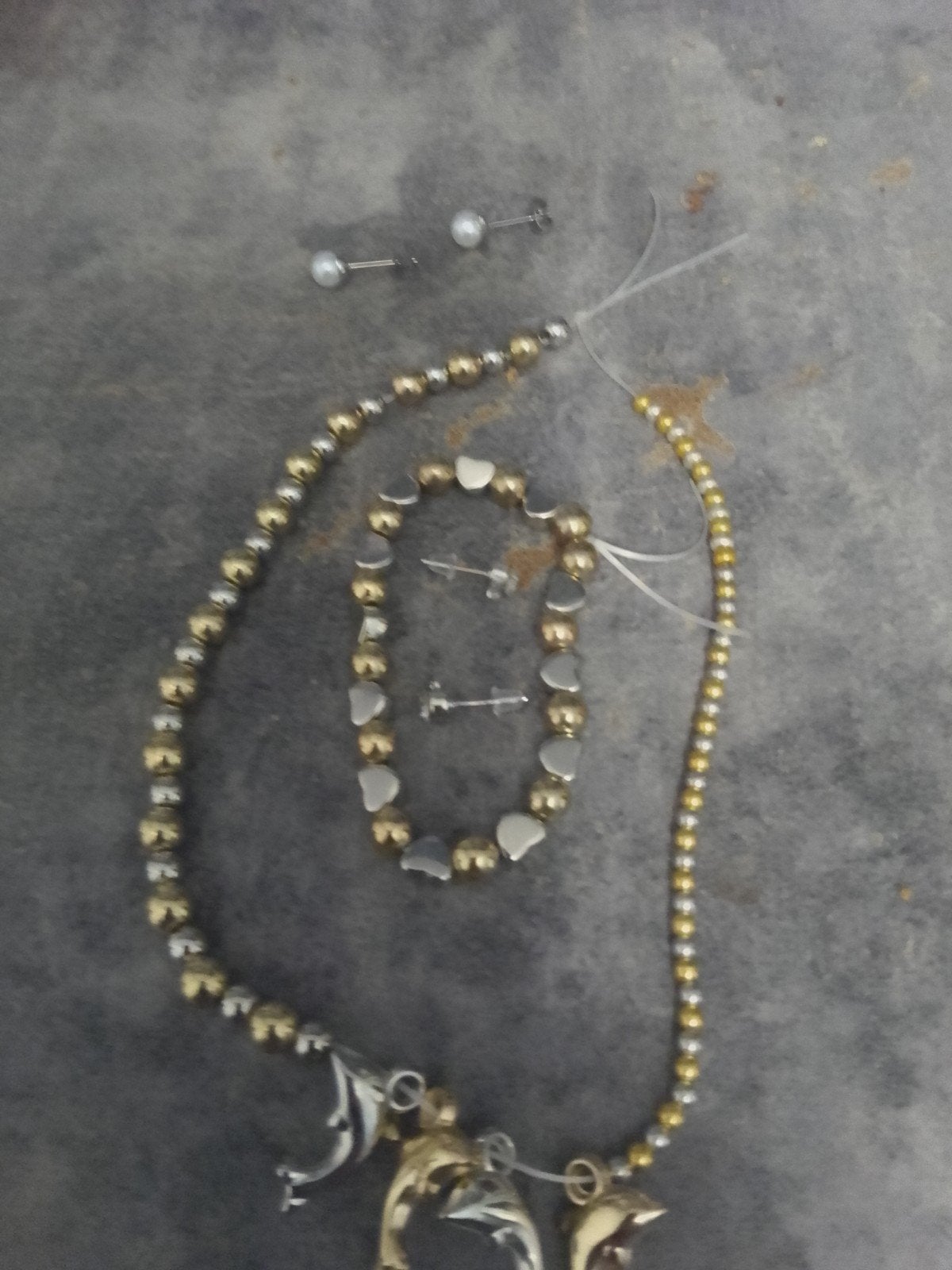 Te koop, Bijoux, Sacs & Beauté, Colliers, Enlèvement