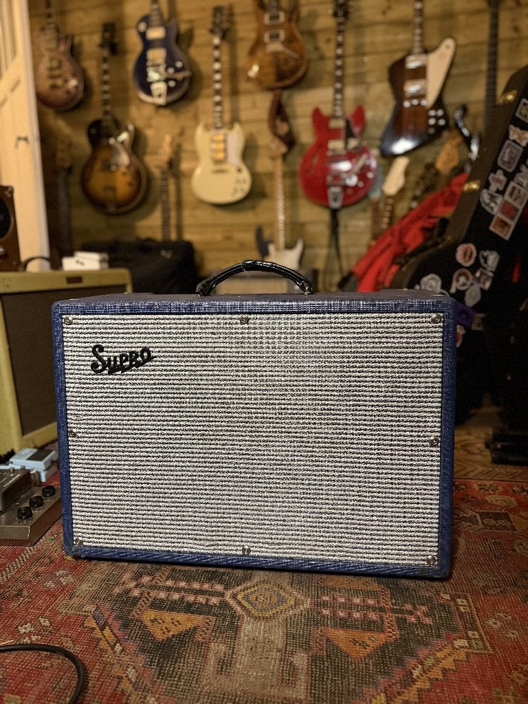 Super Coronado 1690T, Musique & Instruments, Amplis | Basse & Guitare, Enlèvement ou Envoi, Utilisé, Guitare, Moins de 50 watts