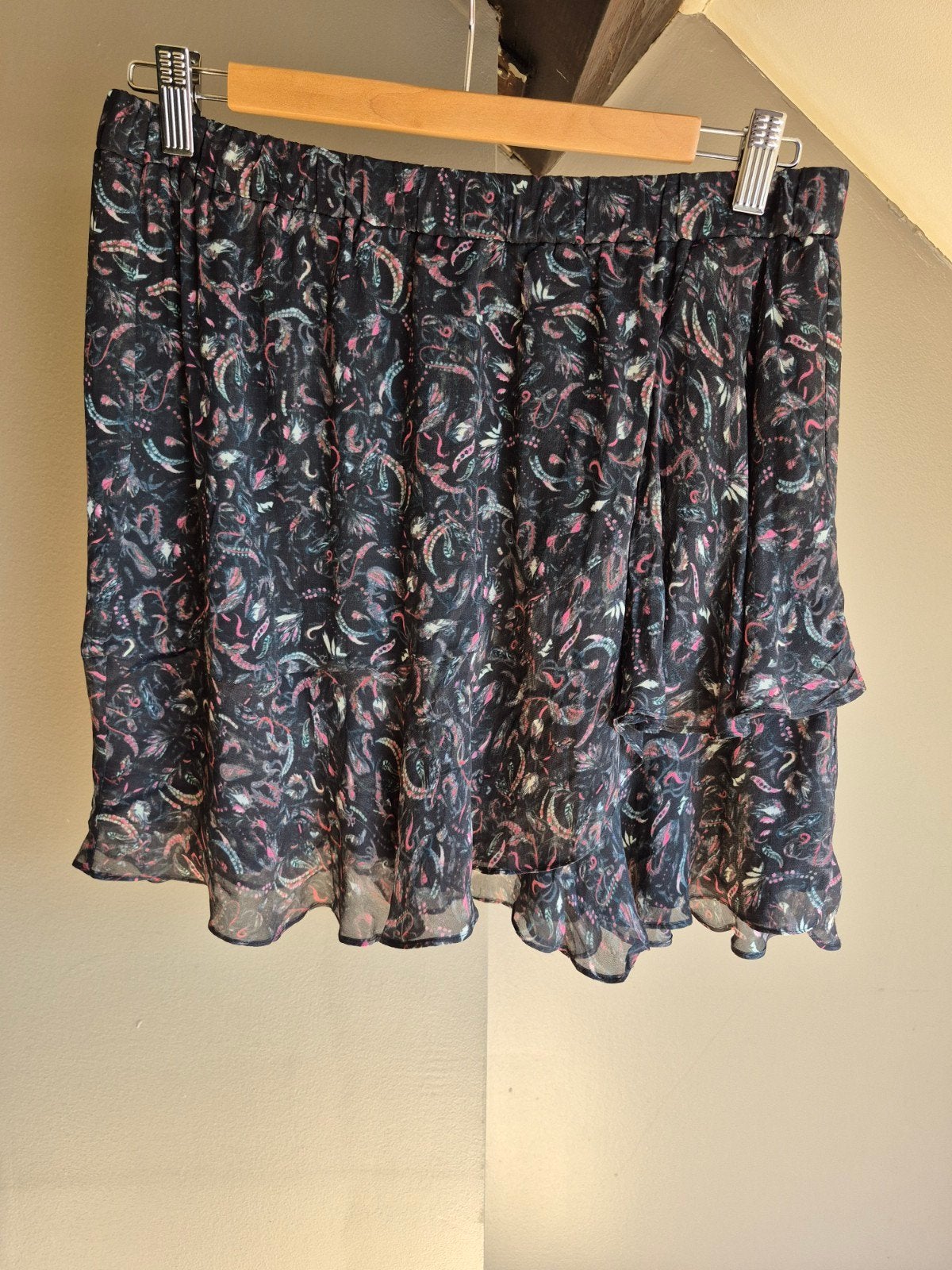 Zwarte en veelkleurige rok van het merk Iro, maat L/40, Kleding | Dames, Rokken, Ophalen of Verzenden, Blauw