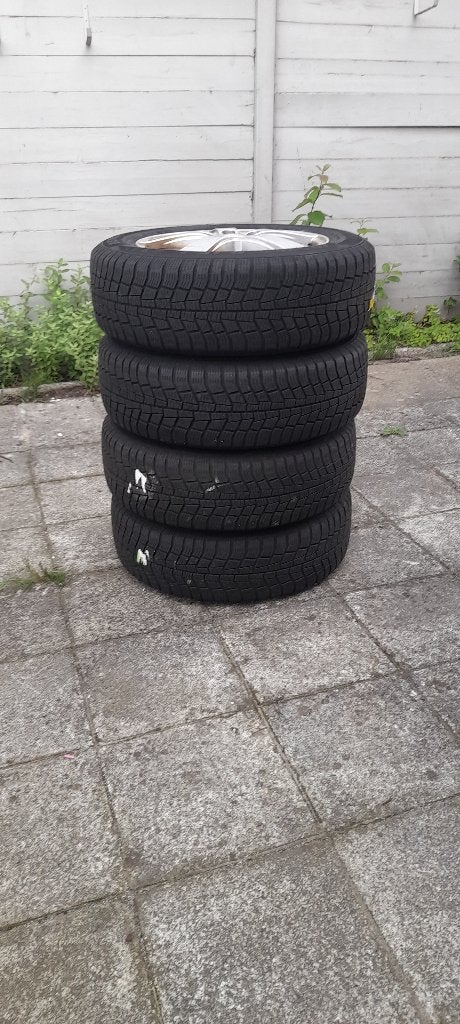 Banden en Velgen  voor  Audi A1, Auto-onderdelen, Ophalen, Gebruikt, 15 inch, Banden en Velgen