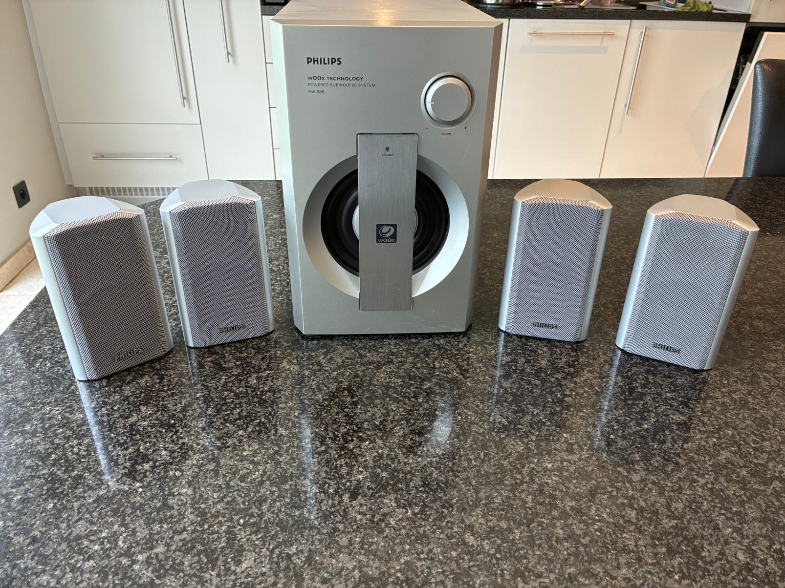 Actieve Subwoofer Philips SW986 + Surround speakers, Audio, Tv en Foto, Ophalen, Philips, Gebruikt, Subwoofer