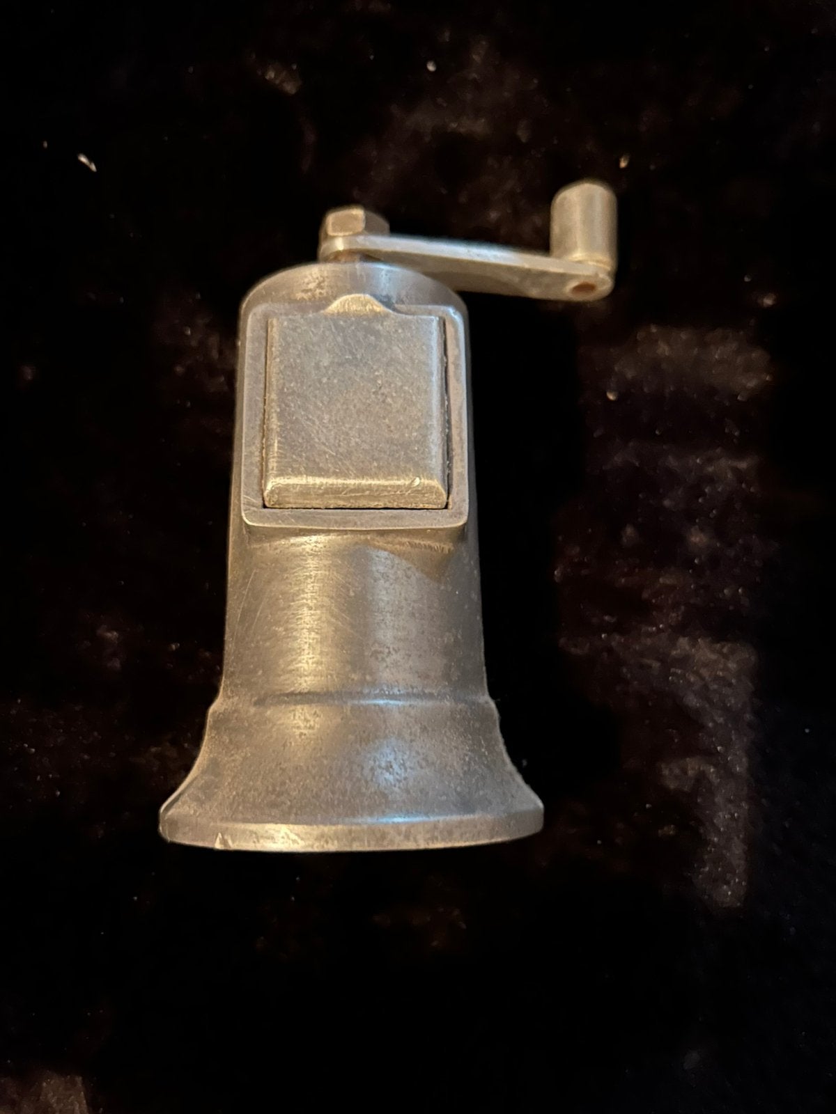 Oude zout en peper molentjes, Antiquités & Art, Antiquités | Bronze & Cuivre, Enlèvement