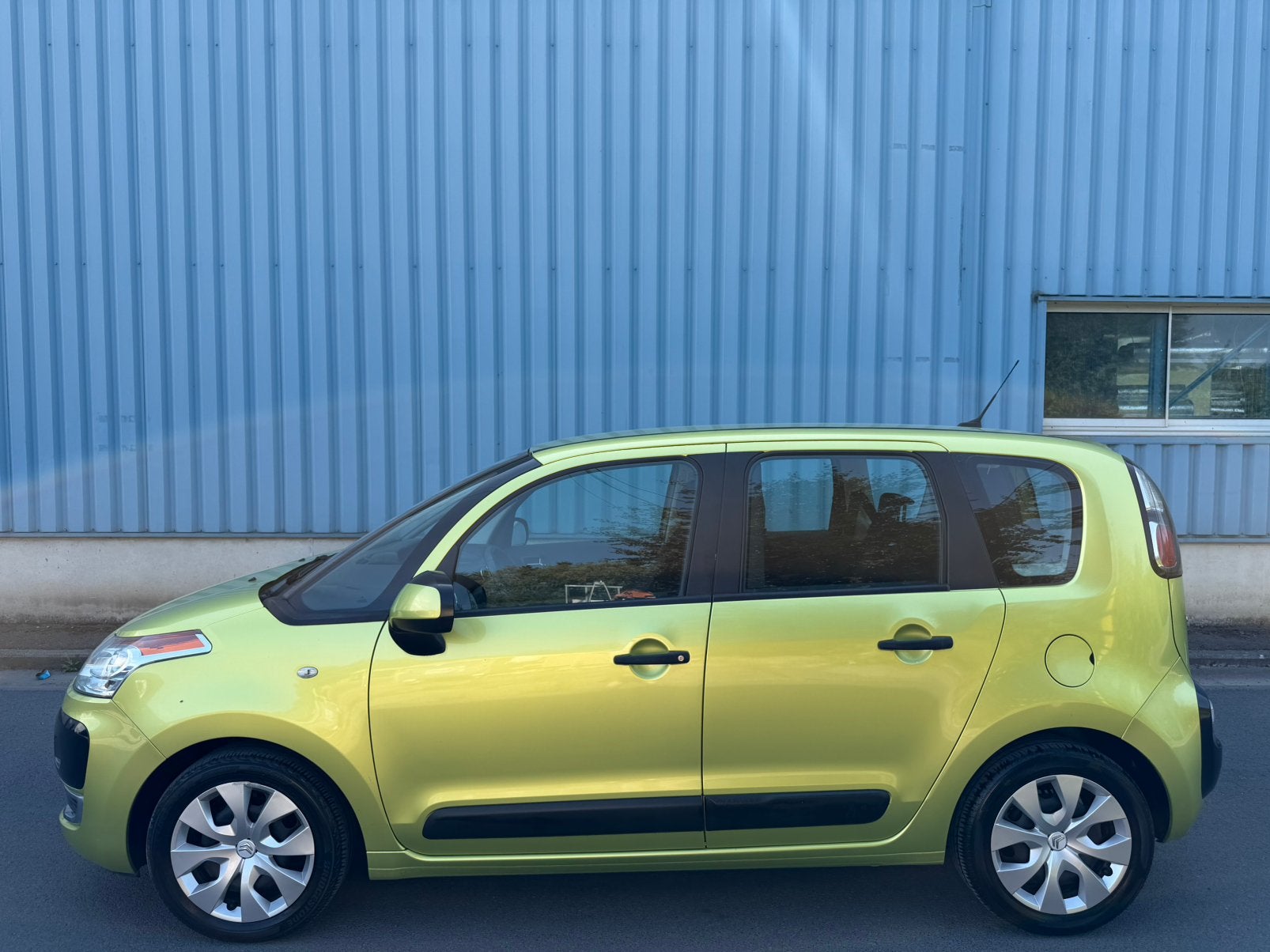 Citroën C3 Picasso 1.4 essence / 1Main - 78 000 Km - Airco, Achat, Entreprise, Entretenue par le concessionnaire, 5 portes