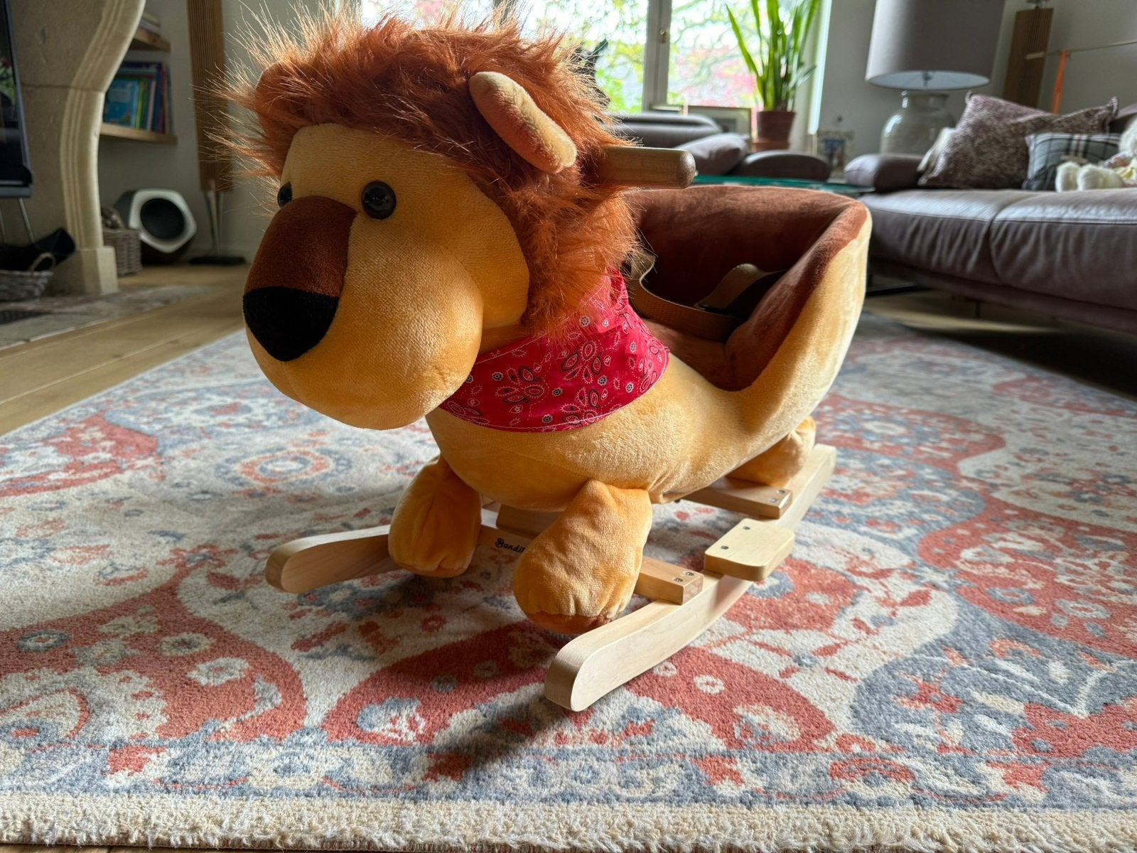 Fauteuil à bascule Lion, Enlèvement, Comme neuf