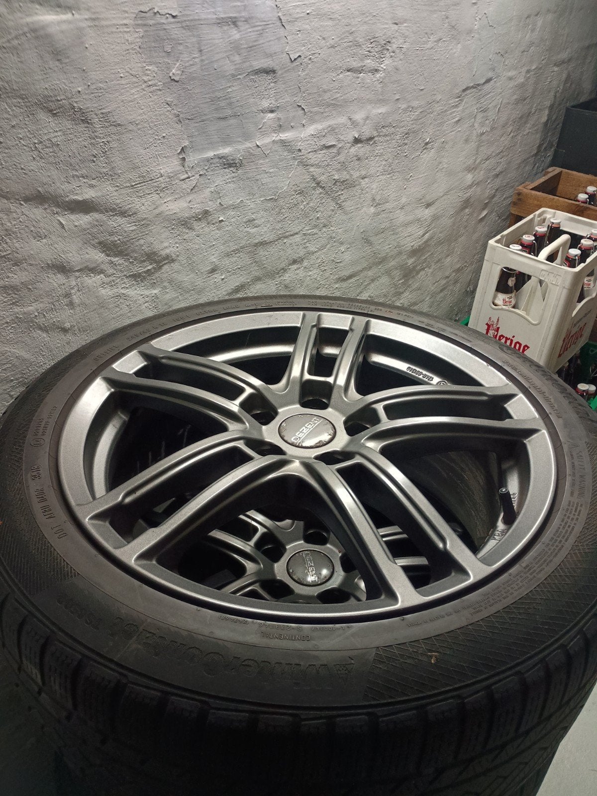 velgen met winterbanden 18 duim, Auto-onderdelen, Ophalen, Winterbanden, Band(en)