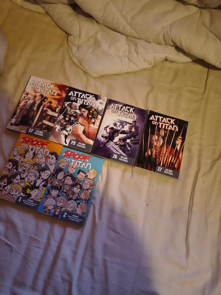 Diverse Attack on Titan manga, Ophalen of Verzenden