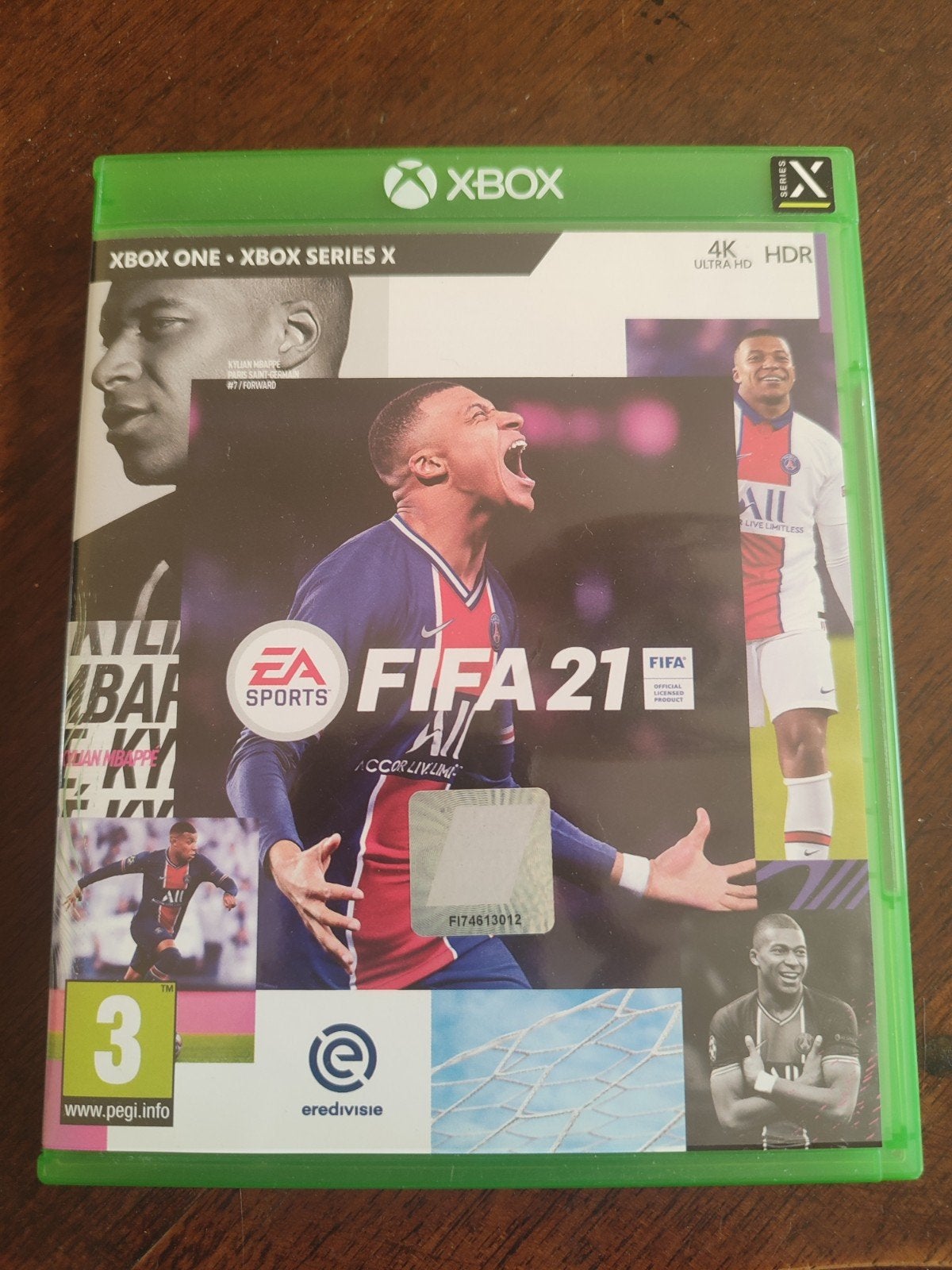 FIFA 21 Xbox one/ Xbox serie X, Games en Spelcomputers