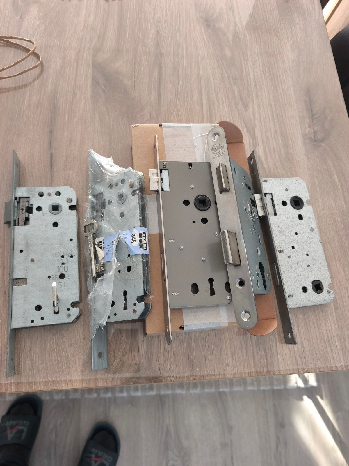 serrure, Bricolage & Construction, Enlèvement