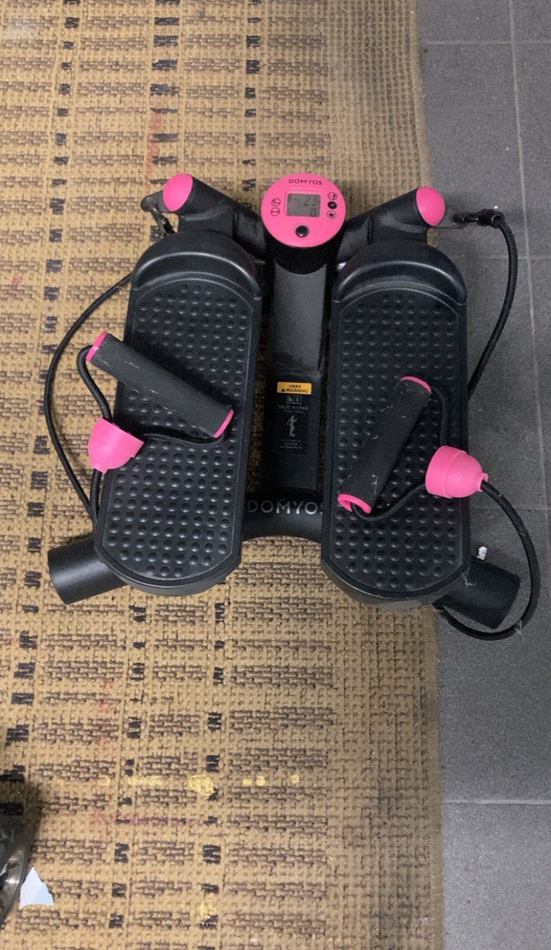 Domyos Mini Stepper, Sport en Fitness, Ophalen, Zo goed als nieuw