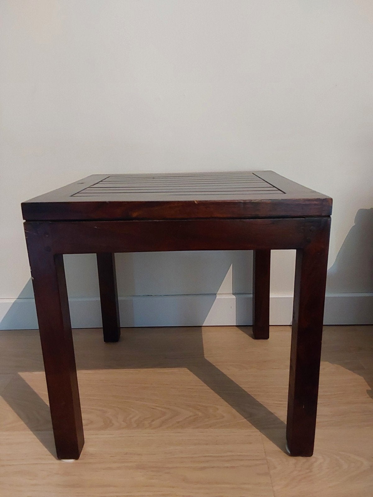 stijlvolle houten bijzettafel, Huis en Inrichting, Tafels | Bijzettafels, Minder dan 55 cm, Gebruikt, Vierkant, Hout
