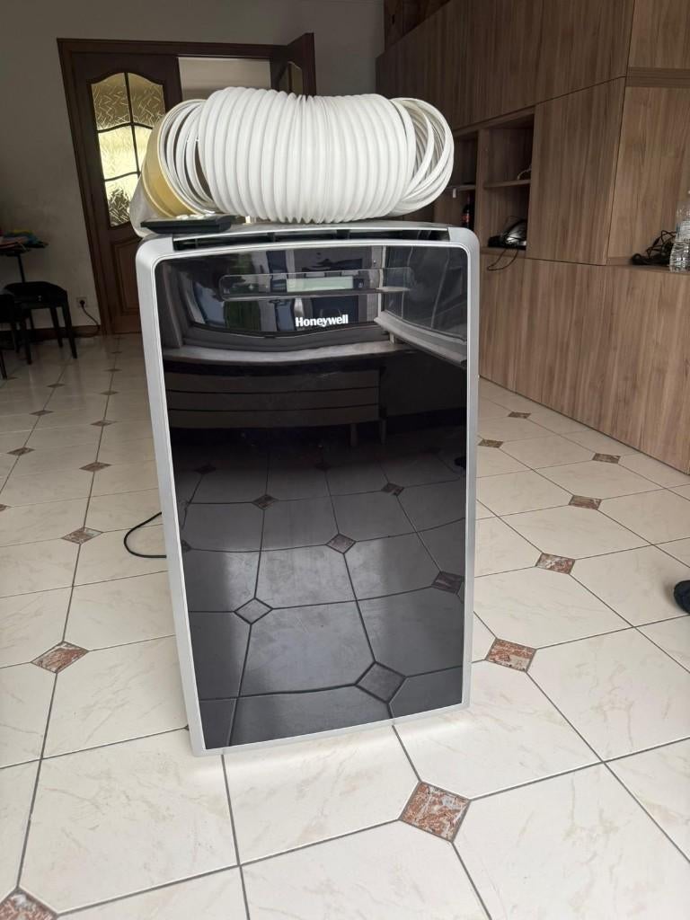 Honeywell Mobiele Airco MN12CES, Elektronische apparatuur, Airco's, Ophalen, Gebruikt, Mobiele airco, Minder dan 60 m³