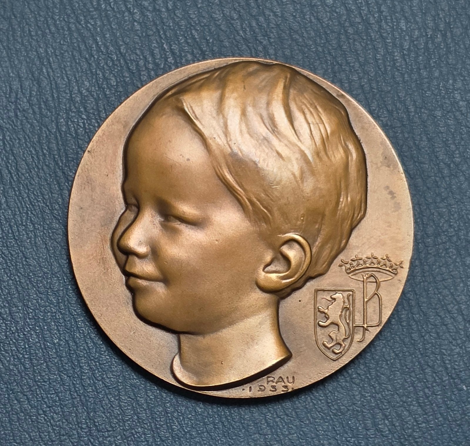 Médaille Prince Baudouin 1933 Congo belge 5cm Rau, Timbres & Monnaies, Enlèvement ou Envoi