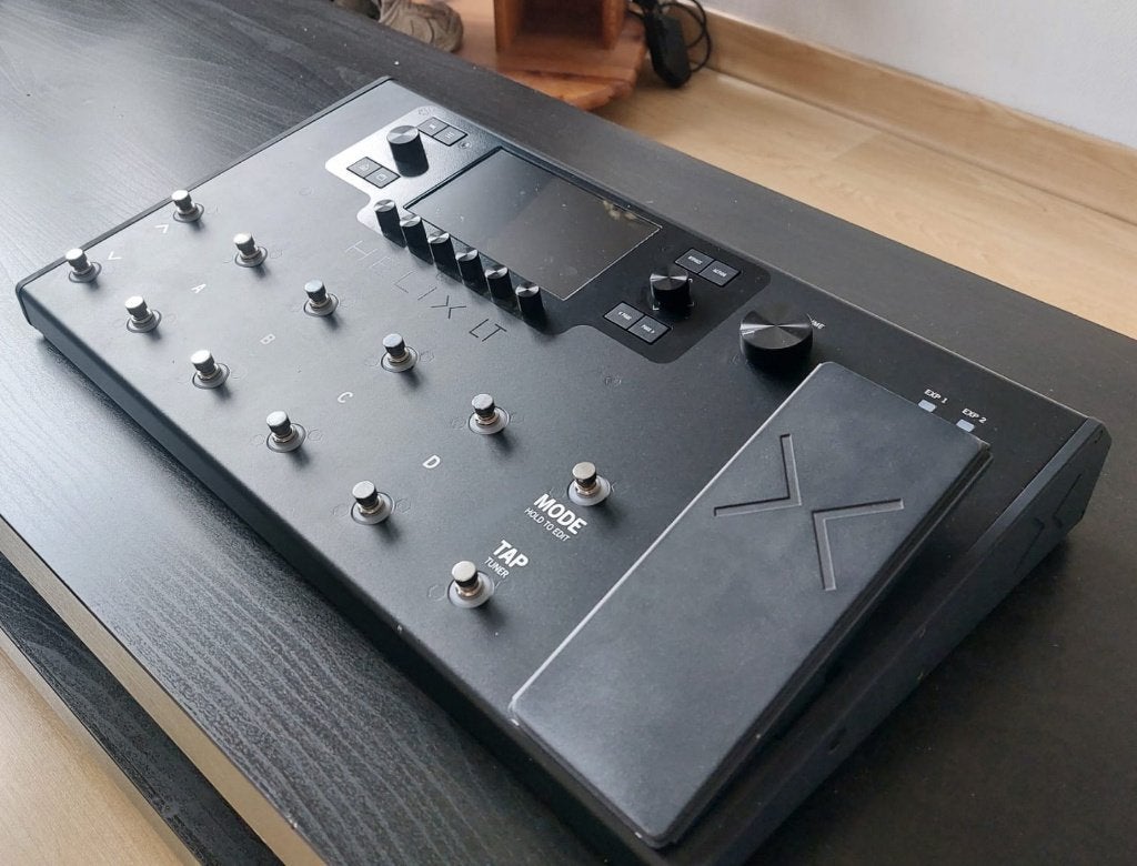Line 6 Helix LT en très bon état, Musique & Instruments, Enlèvement ou Envoi, Comme neuf, Guitare