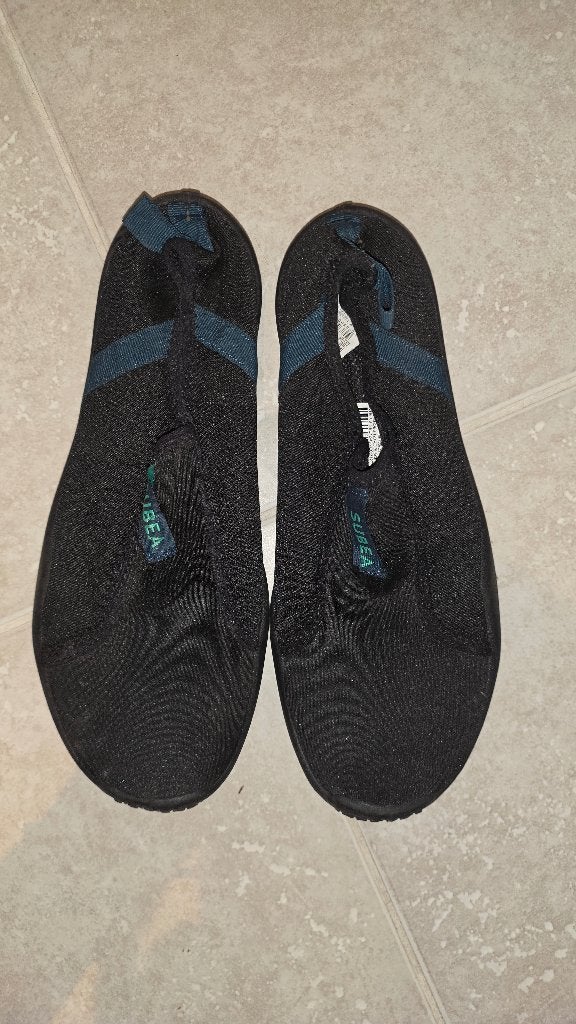 Waterschoenen maat 42-43, Sports nautiques & Bateaux, Vêtements nautiques, Femme ou Homme, Enlèvement, Utilisé, Subea