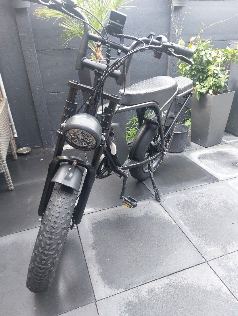 Fatbike v8 pro limited edition black, Fietsen en Brommers, Elektrische fietsen, Ophalen, Zo goed als nieuw