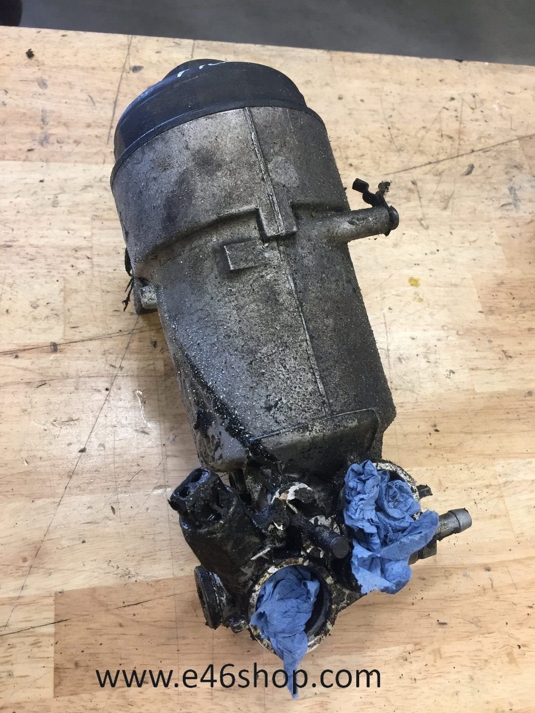 Oliefilterhuis BMW E38 740I M60 MOTOR, -, Utilisé, -, Enlèvement ou Envoi