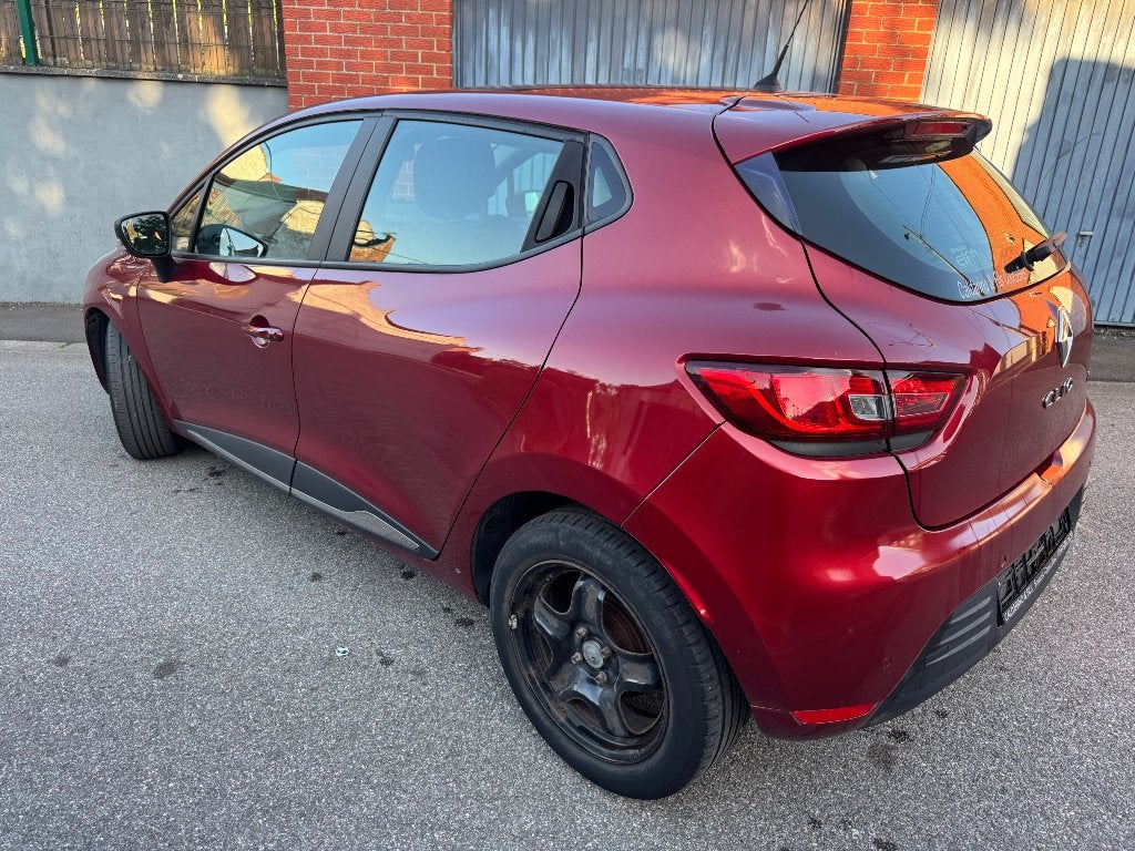 CLIO 4 à vendre, Autos, Renault, Particulier, Airbags, Air conditionné, Bluetooth, Ordinateur de bord, Verrouillage central, Cruise Control