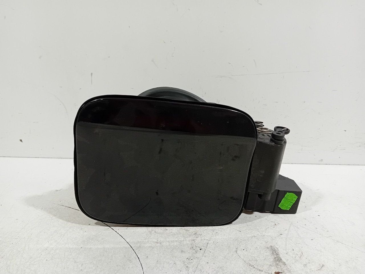 Tank klep BMW X1, Auto-onderdelen, Onderdelen@venauto.nl, Van der Ven Autorecycling B.V., Gebruikt, Ettenseweg 76, 4706 PB Roosendaal, The Netherlands
