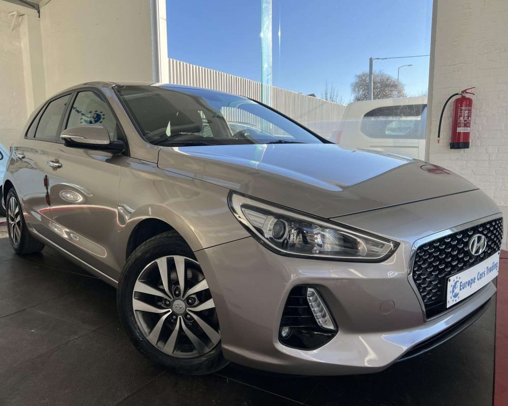 Hyundai i30 CREATIVE 1,4 T-GDI 140CH BOITE AUTO DCT-7 CARPLA, Auto's, Stof, Gebruikt, Zwart, Beige