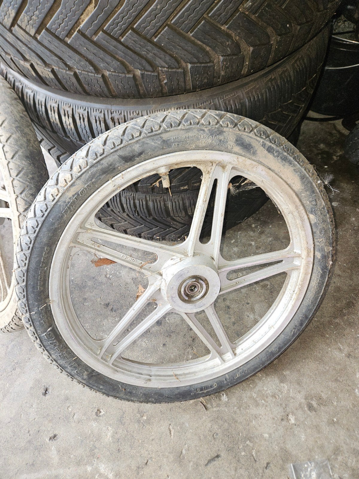 Jantes Peugeot 103 16 pouces, Enlèvement
