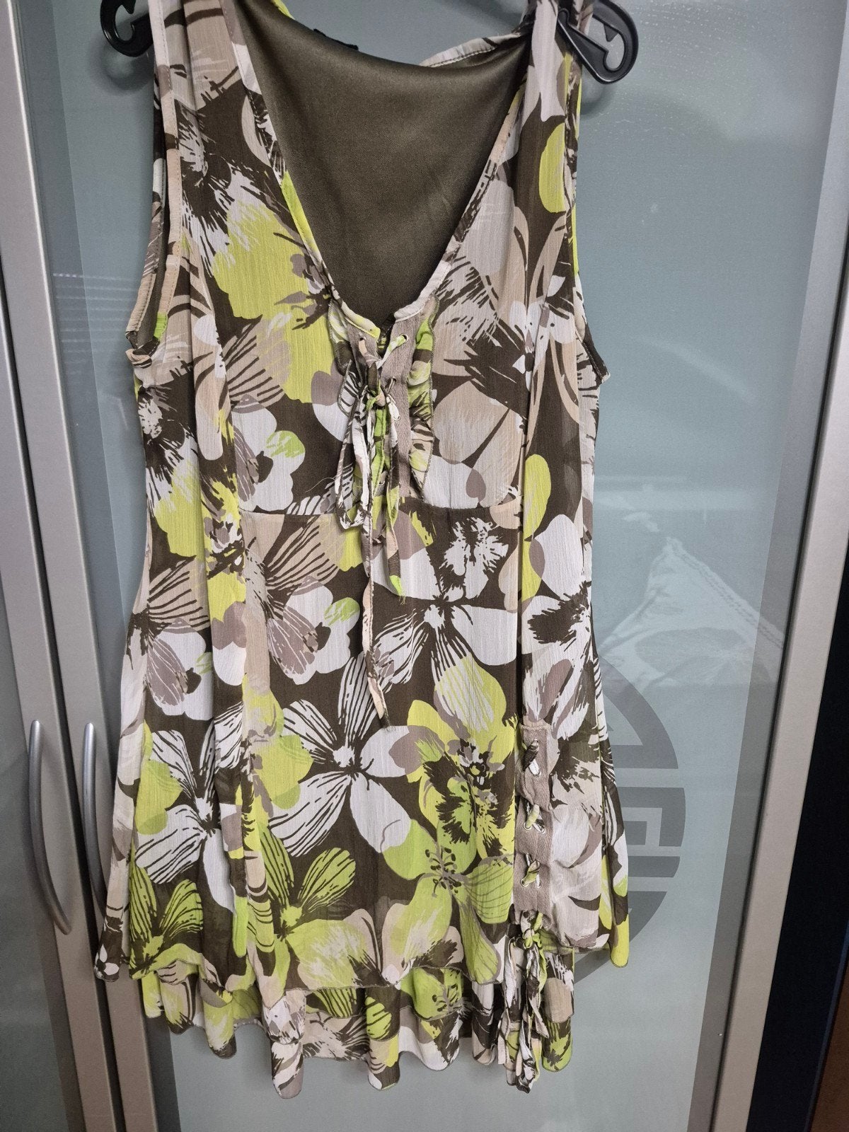 Très belle robe. Marque Cassis., Vêtements | Femmes, Robes, Enlèvement ou Envoi