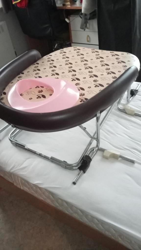 Baby verzorgtafel + badje, Enlèvement, Utilisé, Baignoire