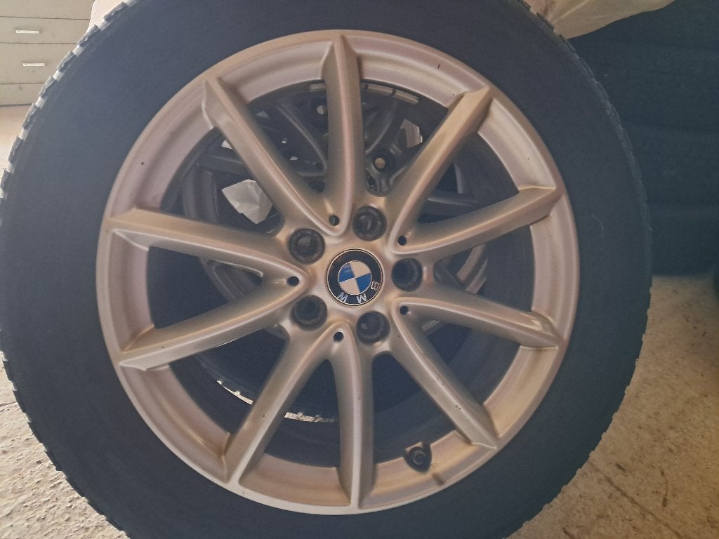 Jantes Alu + pneus hiver Nokian  BMW X1 2021 (71AC), Autos : Pièces & Accessoires, Pneus hiver, Véhicule de tourisme, Enlèvement