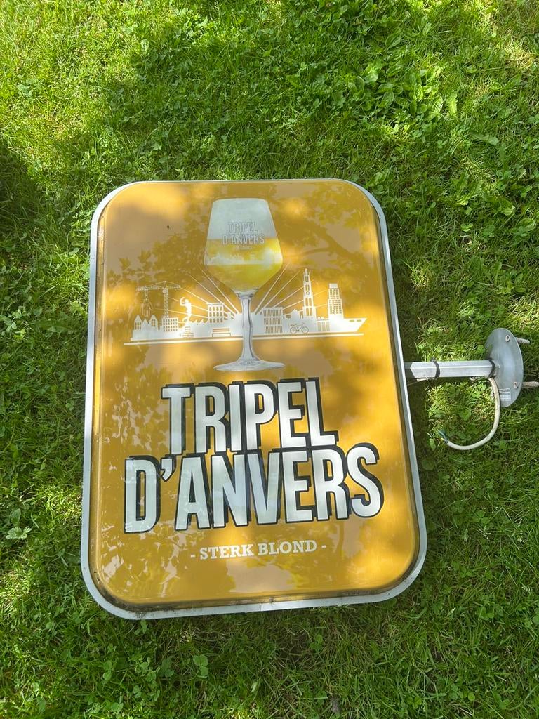 LICHTBAK Tripel D’anvers, Verzamelen, Biermerken, Ophalen, Zo goed als nieuw