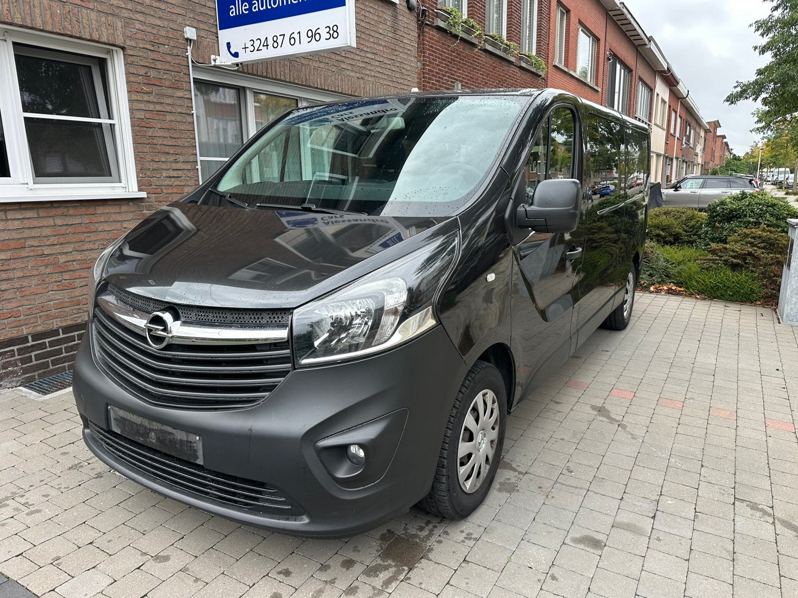 Opel Vivaro L2H1 1.6dci Biturbo! Airco* Navi* 8pl*, Auto's, Voorwielaandrijving, Dealer onderhouden, Stof, Vivaro