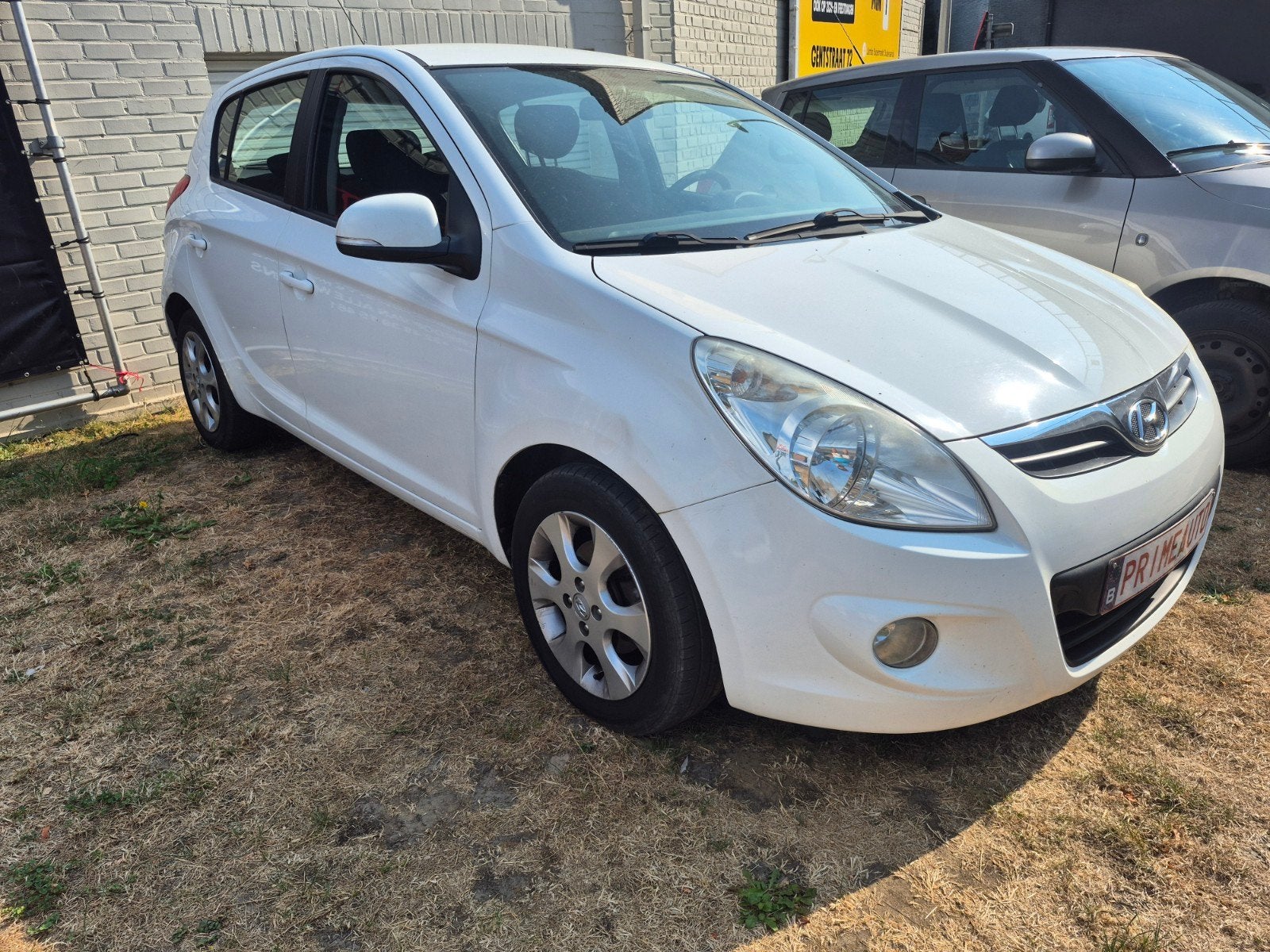Hyundai i20 2011 Diesel 1.4 Diesel, Auto's, Hyundai, Voorwielaandrijving, Euro 5, Stof, Zwart